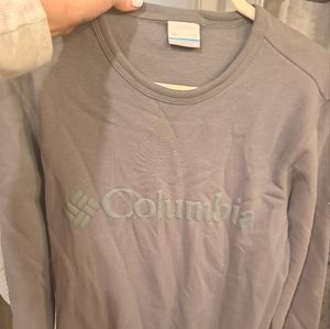Columbia Sweatshirt